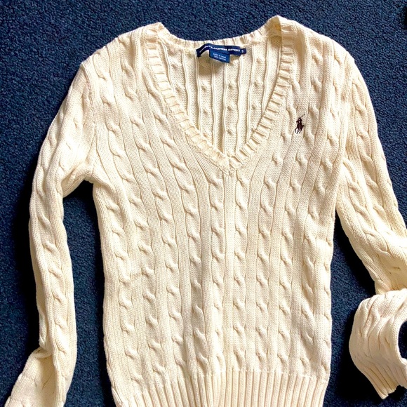 Ralph Lauren Sweaters - V neck sweater